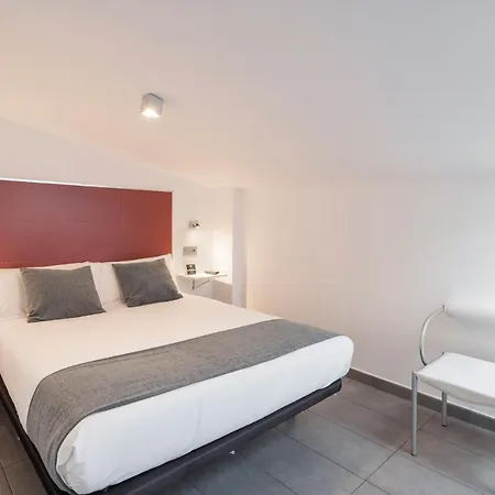 Alda Hotel 2*